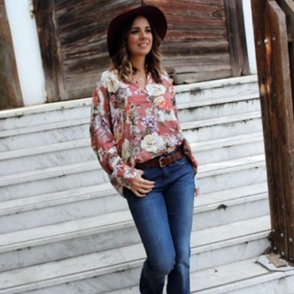 LAST!! Zara -Oversized Floral Pink Blouse (NEW) - Picture 8 of 8